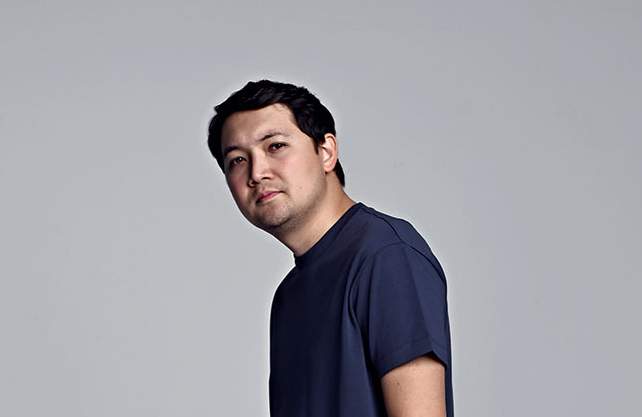 Рита Кардиналдың қатысуымен порнофильмдер Әкесі трахается қызын орыс порно