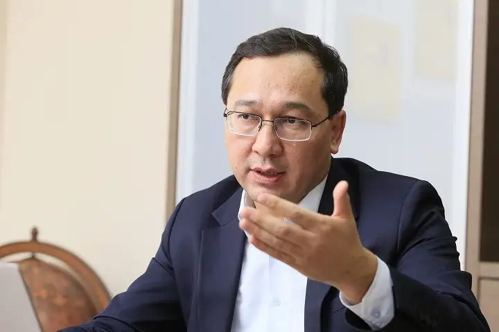 Нурлан Сакуов