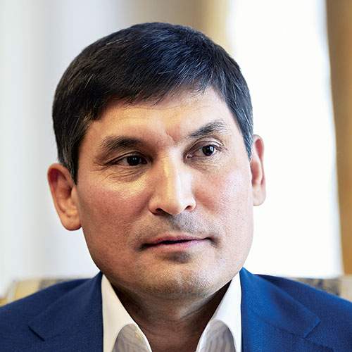 Динмухамет Идрисов