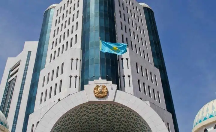 Здание сената парламента Казахстана