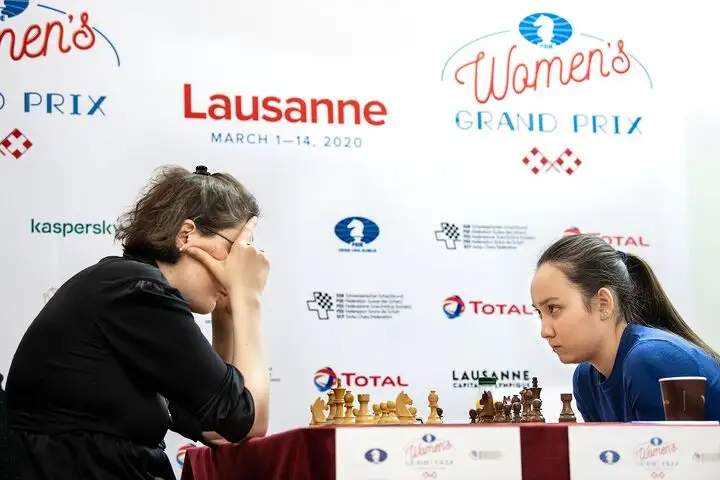 Единственное поражение в Лозанне Жансая Абдумалик потерпела в партии с победительницей турнира грузинкой Наной Дзагнидзе. 