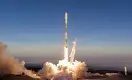SpaceX запустила ракету с большим количеством спутников и побила мировой рекорд