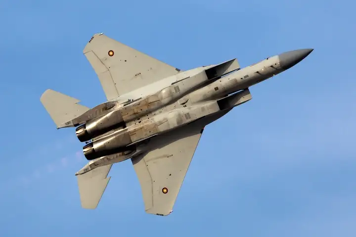 Высший пилотаж от F-15QA ВВС Катара