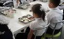 Учеников начальных классов в Казахстане будут кормить бесплатно