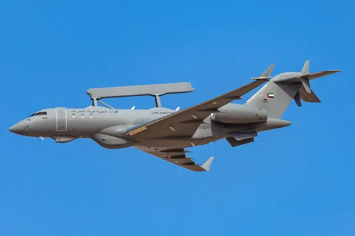 Многоцелевая воздушная платформа раннего предупреждения и управления Bombardier/Saab GlobalEye ВВС ОАЭ