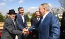 Нурсултан Назарбаев встретился с одноклассниками