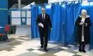 В Казахстане начались внеочередные президентские выборы