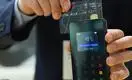 В Казахстане запустили межбанковскую систему платежных карточек 