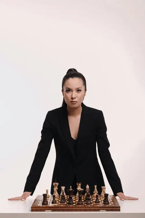 Динара Садуакасова