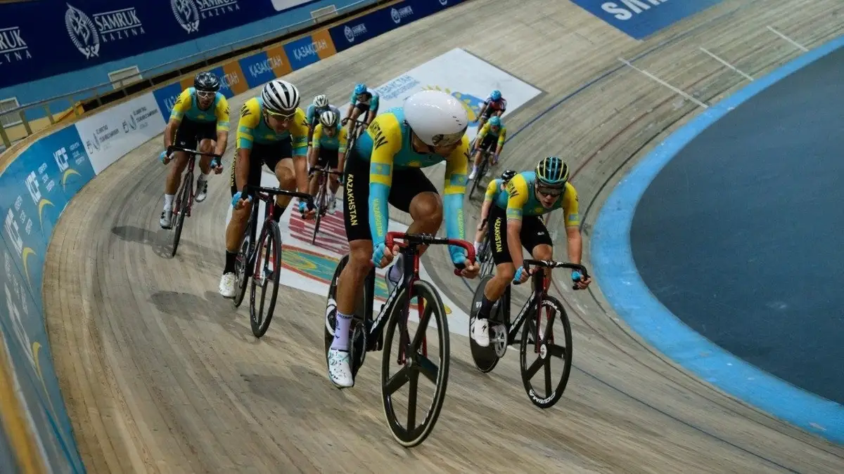 Велокоманда Astana 