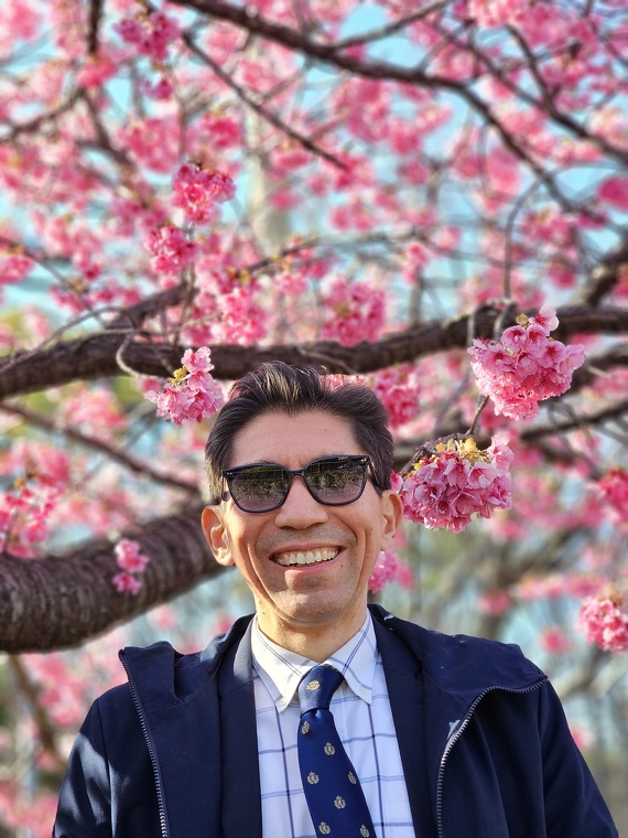 Досым Сатпаев застал в Японии цветение сакуры