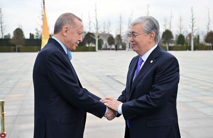 Президенты Турции и Казахстана Реджеп Тайип Эрдоган и Касым-Жомарт Токаев