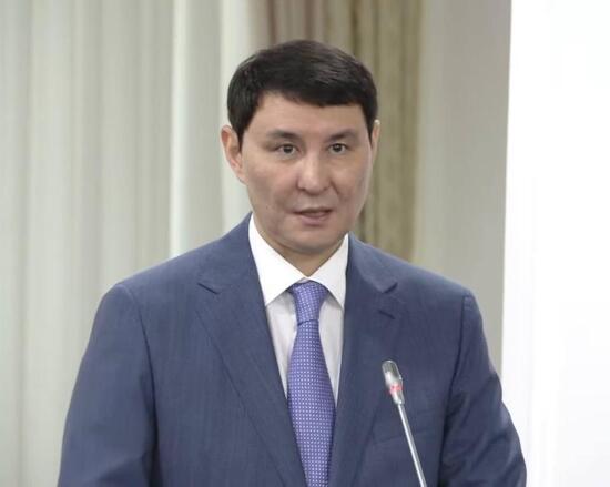Ерулан Жамаубаев Ерулан Жамаубаев