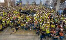 Компания Tesla построила первый серийный Cybertruck