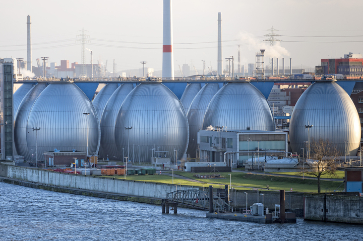 Завод по опреснению воды в Гамбургском порту