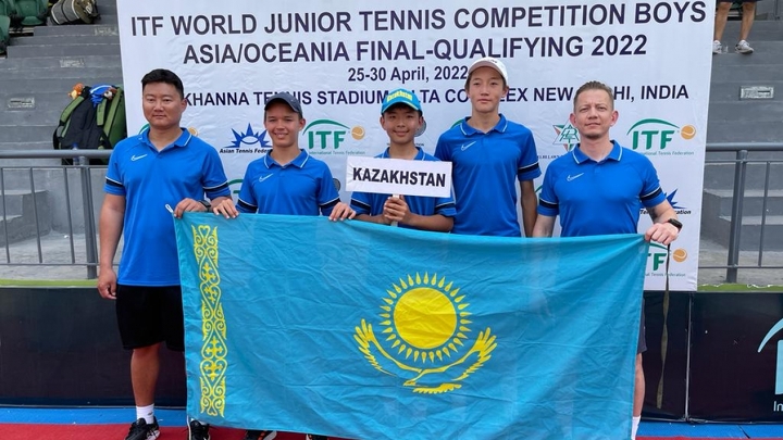 Сборная Казахстана до 14 лет (слева направо – Акказиев, Тазабеков, Нурланулы, Жалгасбай и Квак первой из наших юниорских команд пробилась на чемпионат мира. 