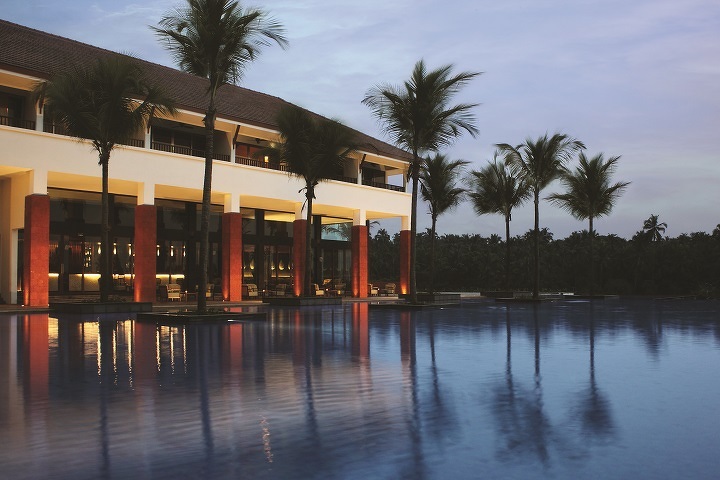 Инфинити-бассейн в Alila Diwa Goa Инфинити-бассейн в Alila Diwa Goa