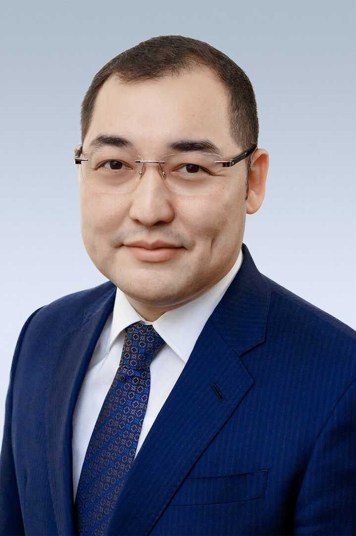 Ернар Накисбеков Ернар Накисбеков