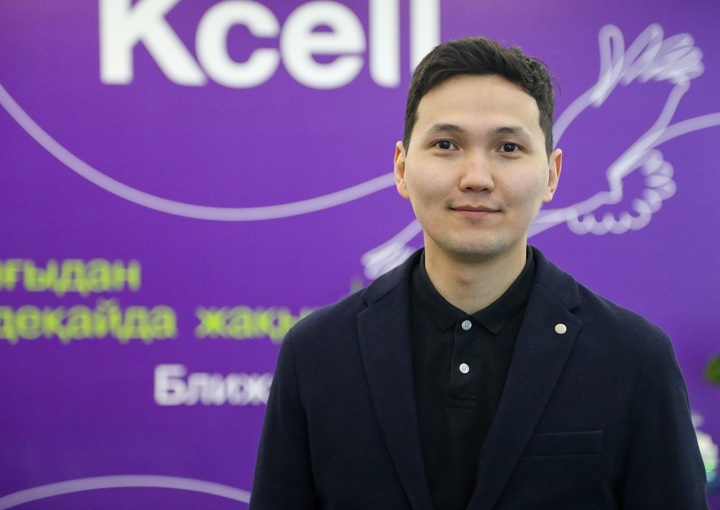 Нурлан Шарипов
Нурлан Шарипов