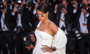 Империя Fenty: как Рианна официально стала миллиардером