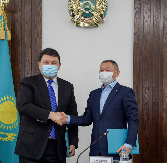 Канат Бозумбаев и Эдуард Ким