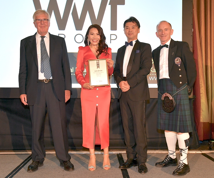 Лорд Уэверли (председатель жюри), Тогжан Сахарбекова (WT Group), Сатоши Конагаи (LWT Asia Pacific), Стюард Шилд (International Property Awards)
