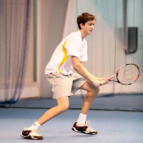 14-летний Даниил Медведев играет в Усть-Каменогорске