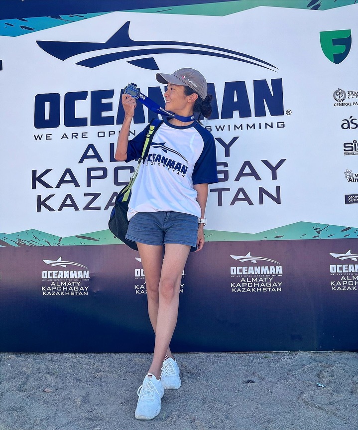 Айна Досмахамбет Айна Досмахамбет