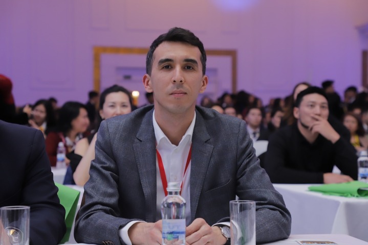 Азамат Утенов