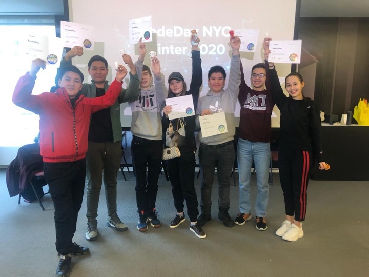Победители соревнования CodeDay в Нью-Йорке Победители соревнования CodeDay в Нью-Йорке