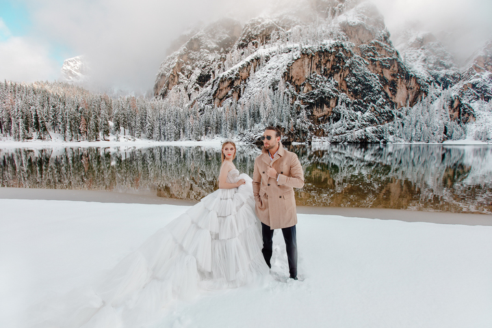 Anastasiia Bondarchuk and Irakli Makatsaria, shooting brand book for the jewelry brand in Italy