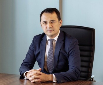 Нуржан Турсунханов Нуржан Турсунханов