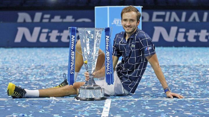 Победитель одиночного турнира ATP Finals 2020 россиянин Даниил Медведев. Победитель одиночного турнира ATP Finals 2020 россиянин Даниил Медведев.