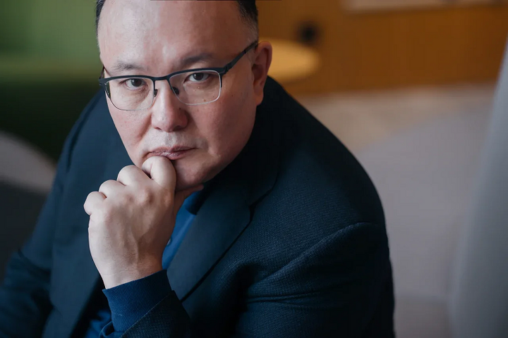 Қазақстандық жас порно жұлдыз