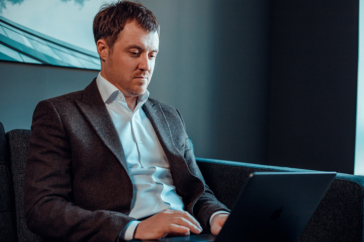 Артем Жук Артем Жук