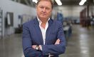 Как экс-дизайнер BMW и Tesla решил конкурировать с Илоном Маском, сдавая электромобили в аренду