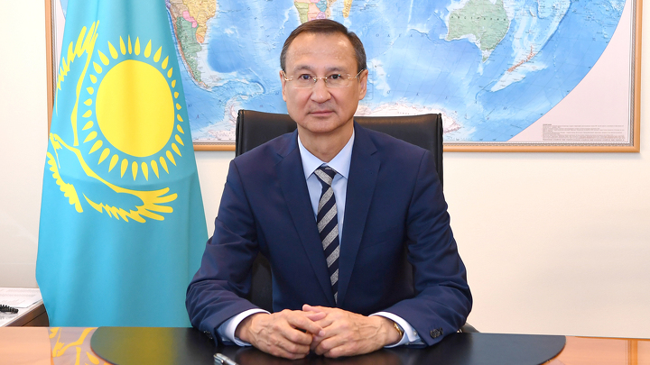 Серик Ахметов