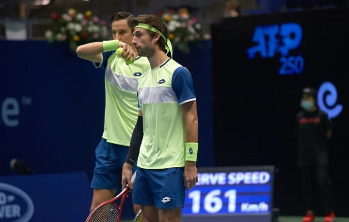 Победители турнира Astana Open ATP 250 в парном разряде бельгийцы Йоран Влиген и Сандер Жилле