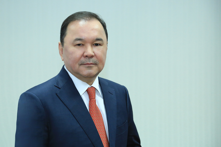 Болат Палымбетов