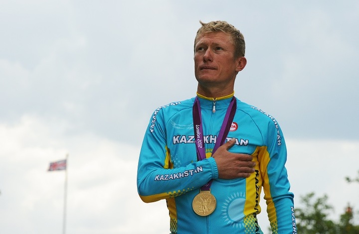 Александр Винокуров