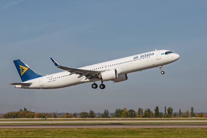 Airbus A321 LR