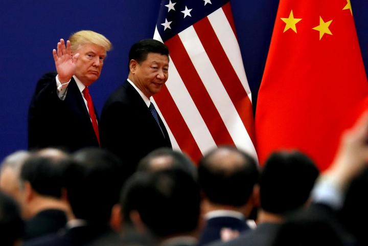 Президент США Дональд Трамп и глава Китая Си Цзиньпин

