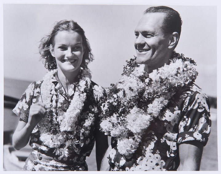 Doris Duke and James Cromwell arrived in Honolulu in August 1935 Doris Duke and James Cromwell arrived in Honolulu in August 1935