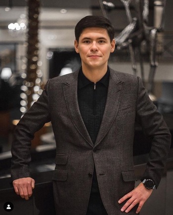 Максим Сарсенов