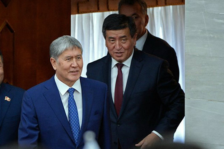 Алмазбек Атамбаев и Сооронбай Жээнбеков Алмазбек Атамбаев и Сооронбай Жээнбеков