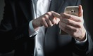 Когда госслужащим разрешат вновь пользоваться смартфонами?