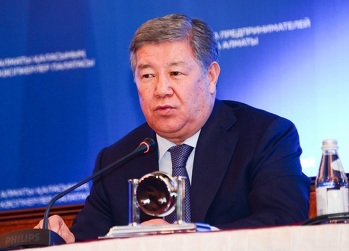 Ахметжан Есимов Ахметжан Есимов