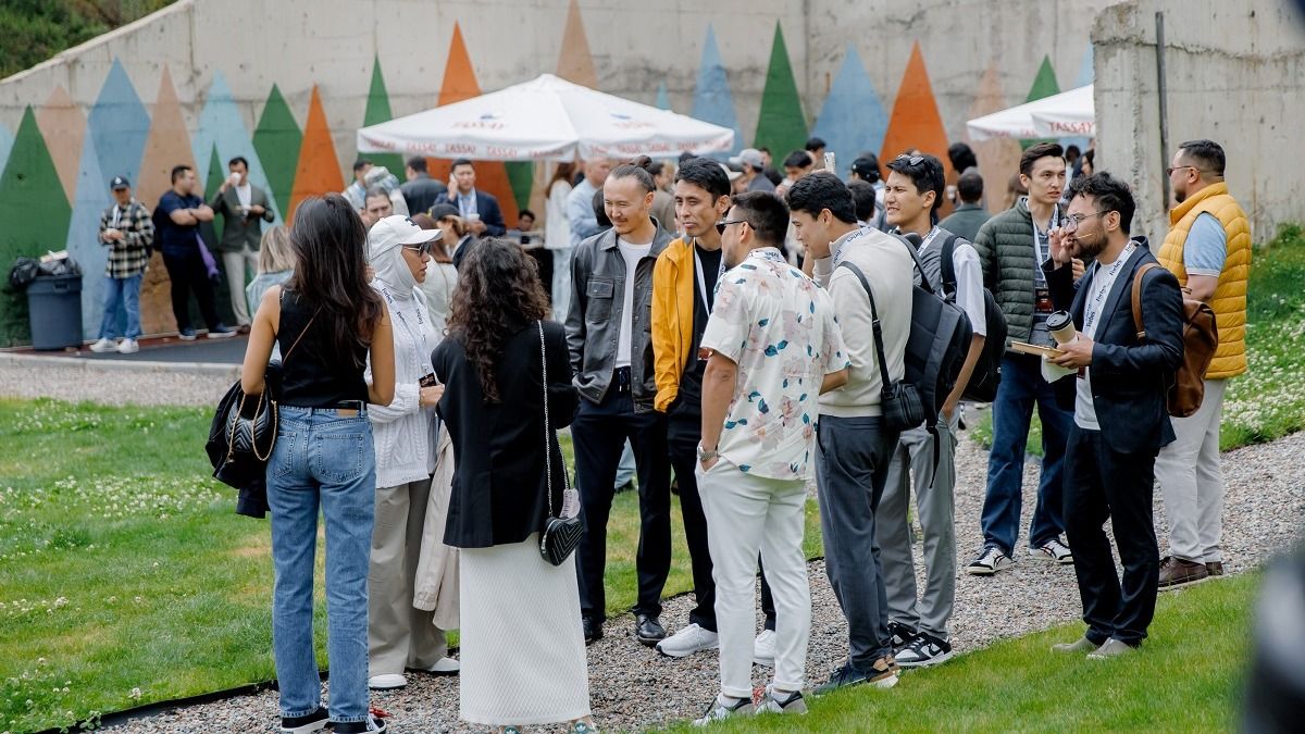 Forbes Summit 30 Under 30, рейтинг 30 до 30, 30 моложе 30