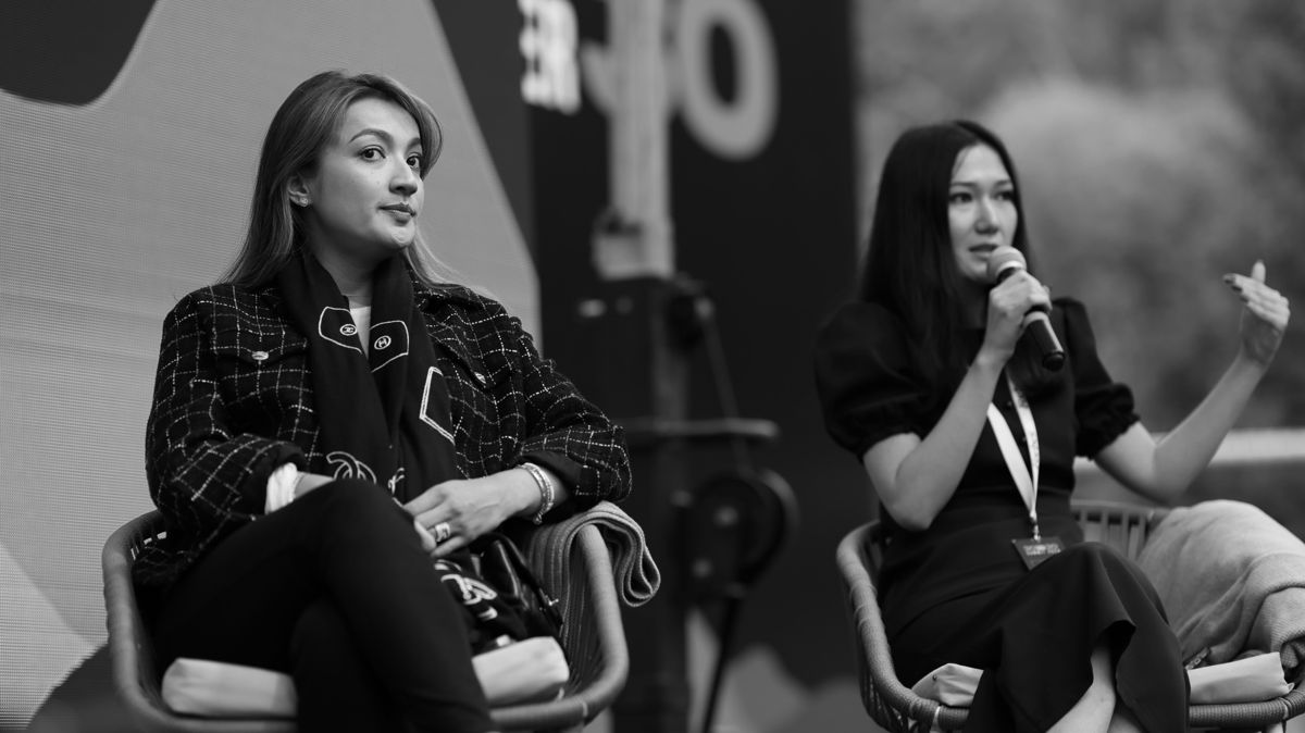 Основательница медиастартапа The Steppe Зауре Розмат  и соосновательница платформы Neupusti.net Фарангиза Шукашева