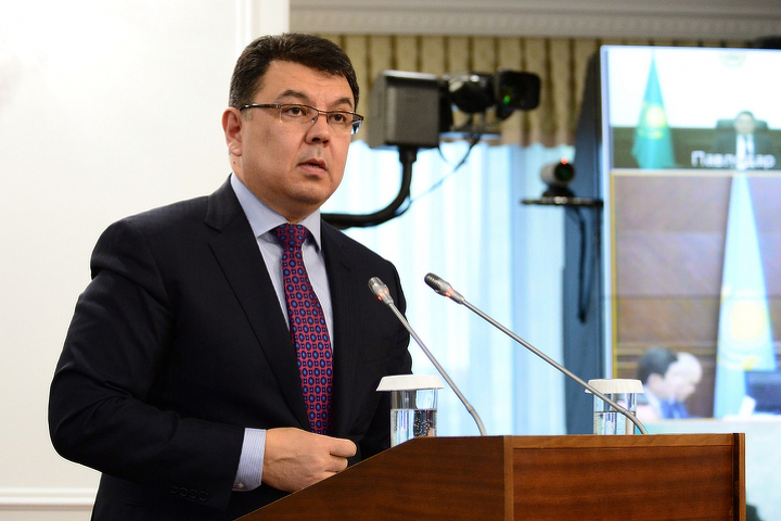 Канат Бозумбаев Канат Бозумбаев